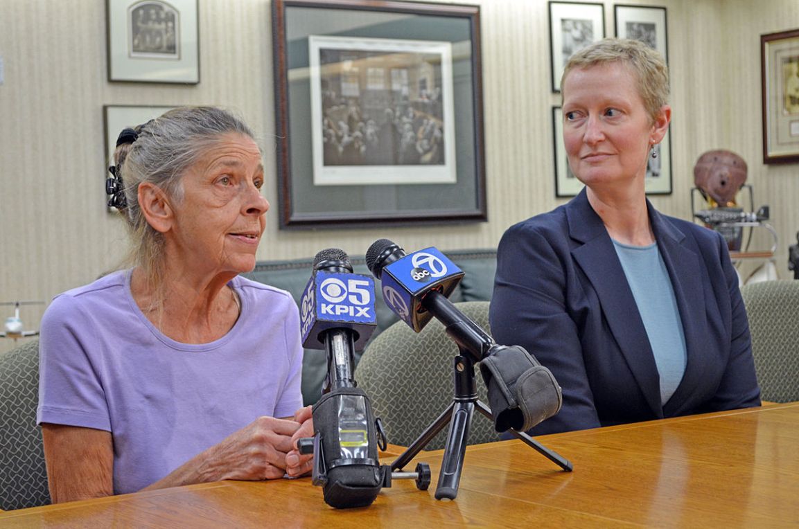 Mobile home tenants sue park&nbsp;owner